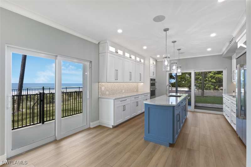 3 bedroom Condominium at 3399 Gulf Shore Blvd N 111, Imperial Club, Naples — photo 1