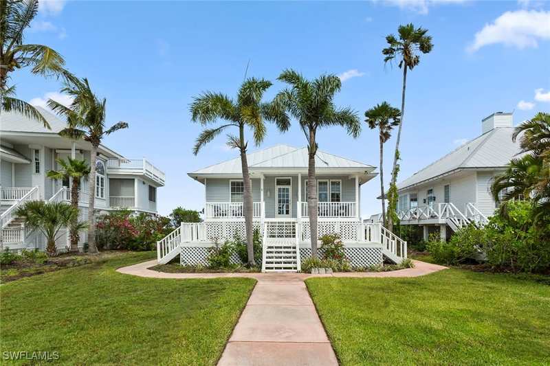 3 bedroom SingleFamilyResidence at 143 Useppa Island, Useppa Island, Useppa Island — photo 1