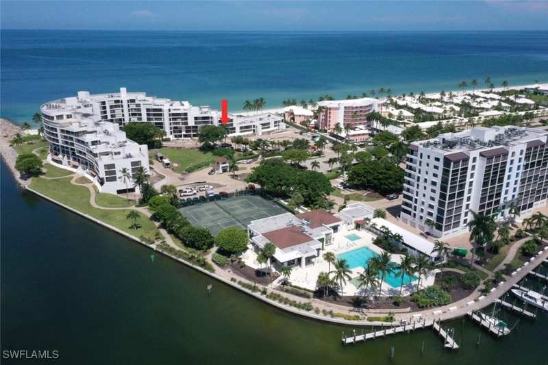 2 bedroom Condominium at 2378 Gulf Shore Blvd N 303, Admiralty Point, Naples — photo 1