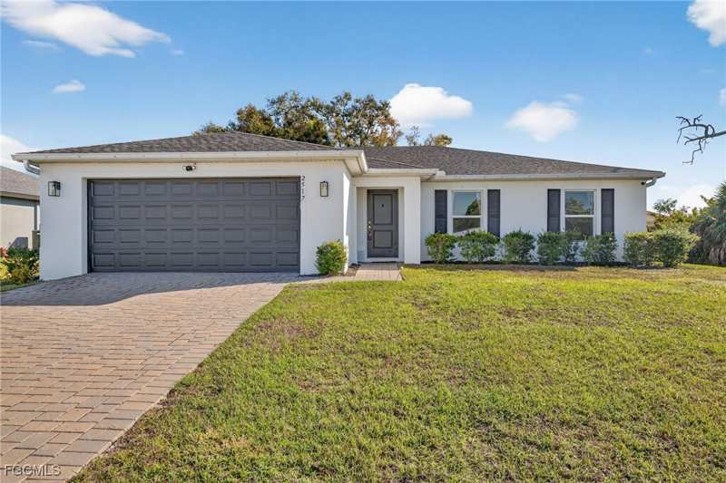 4 bedroom SingleFamilyResidence at 2517 NW 15th Pl, Cape Coral, Cape Coral — photo 1