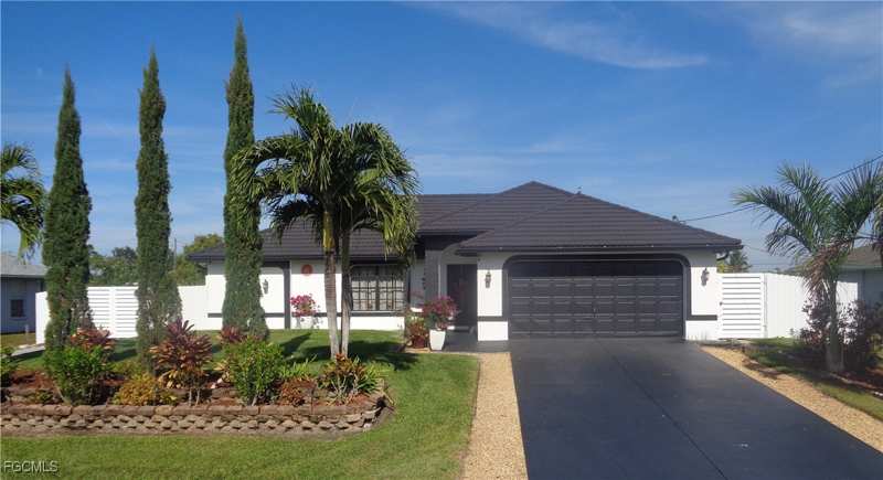 3 bedroom SingleFamilyResidence at 5540 Banning St, Lehigh Acres, Lehigh Acres — photo 1