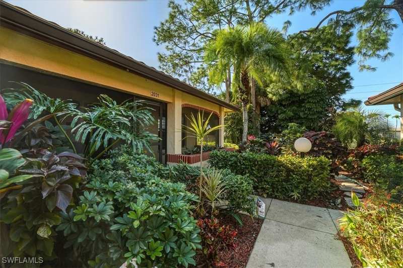 2 bedroom Attached at 2031 Pine Isle Ln 2031, Boca Ciega Manor, Naples — photo 1