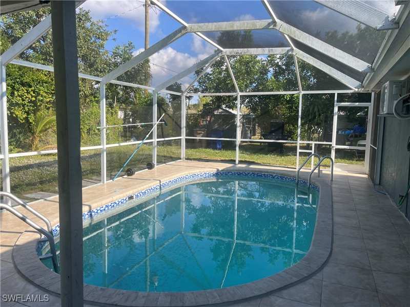 4 bedroom SingleFamilyResidence at 101 E Jersey Rd, Lehigh Acres, Lehigh Acres — photo 1
