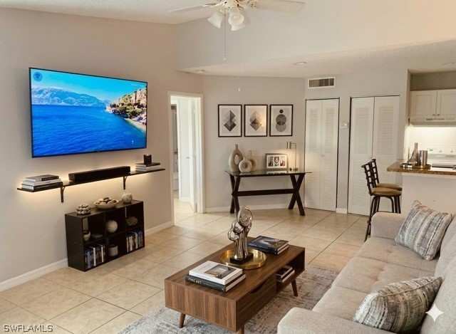 1 bedroom Condominium at 124 Santa Clara Dr 15, Granada Lakes, Naples — photo 1