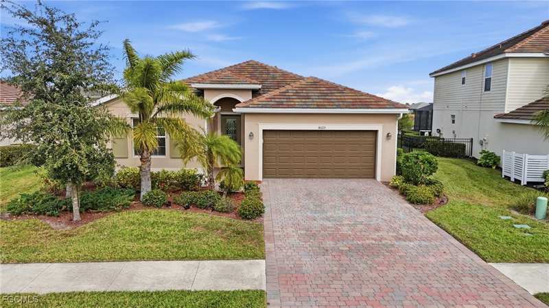 3 bedroom SingleFamilyResidence at 4025 E Hampton Cir, Hampton Lakes, Alva — photo 1