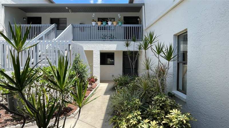 2 bedroom Condominium at 6316 Sugar Bush Ln C, Newport Glen, Fort Myers — photo 1