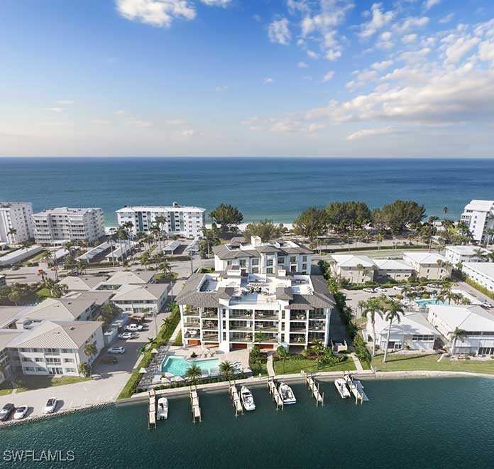 3 bedroom Condominium at 2020 Gulf Shore Blvd N Unit 202E, 2020 Gulf Shore, Naples — photo 1