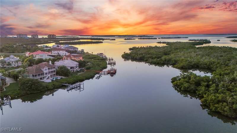 3 bedroom Townhouse at 17037 Marina Cove Ln, Jonathan Harbour, Fort Myers — photo 1