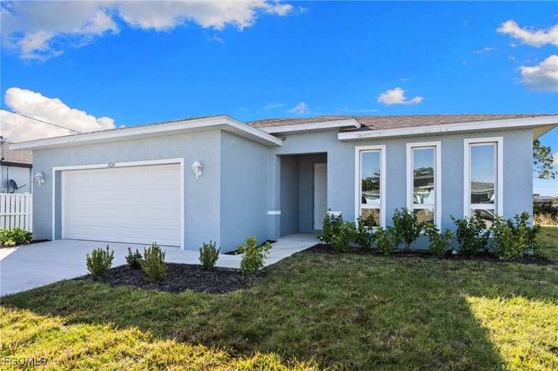 4 bedroom SingleFamilyResidence at 1024 SW 1st St, Cape Coral, Cape Coral — photo 1