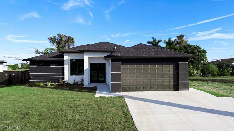 3 bedroom SingleFamilyResidence at 405 Kismet Pkwy E, Cape Coral, Cape Coral — photo 1