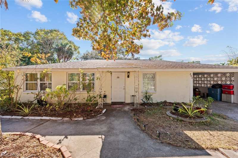 3 bedroom SingleFamilyResidence at 260 Delray Ave, Russell Park, Fort Myers — photo 1