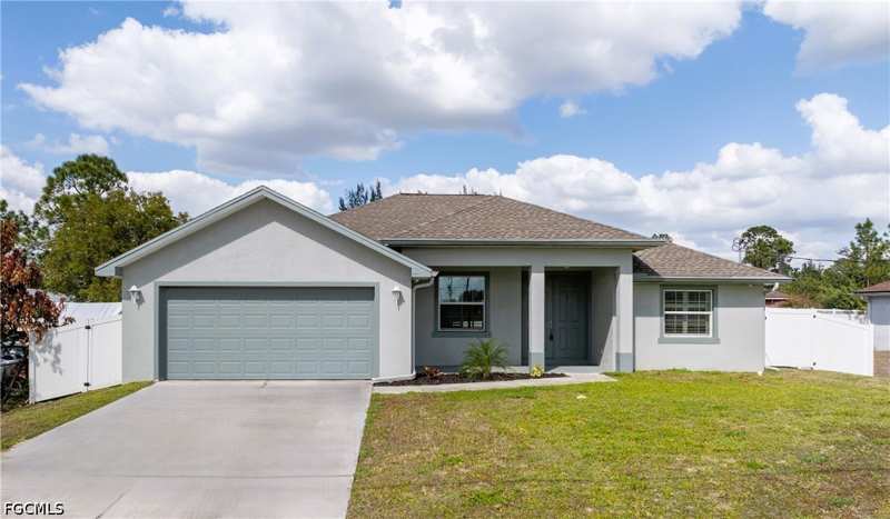 4 bedroom SingleFamilyResidence at 5220 Billings St, Lehigh Acres, Lehigh Acres — photo 1