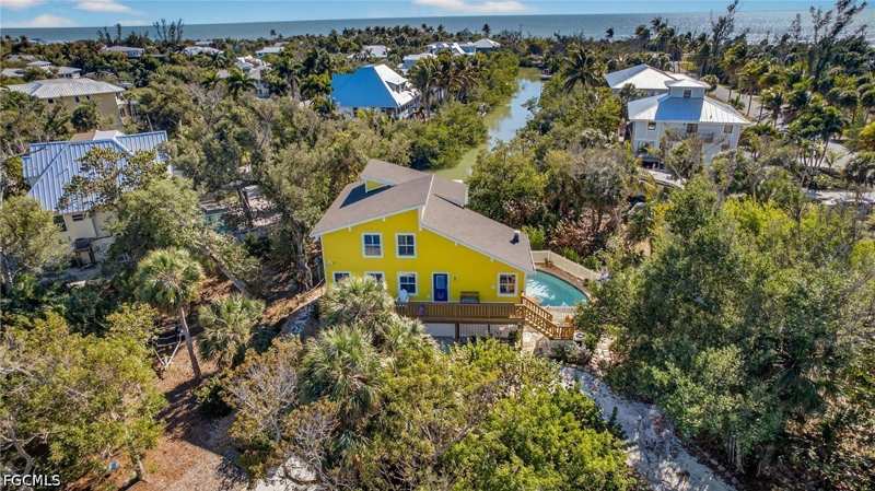 3 bedroom SingleFamilyResidence at 6143 Castaways Ln, Del Sega, Sanibel — photo 1