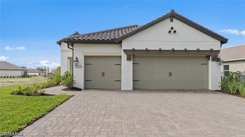 3 bedroom SingleFamilyResidence at 2955 Heritage Pines Dr, Heritage Preserve, Fort Myers — photo 1