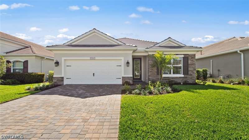 3 bedroom SingleFamilyResidence at 3062 Heritage Pines Dr, Heritage Preserve, Fort Myers — photo 1