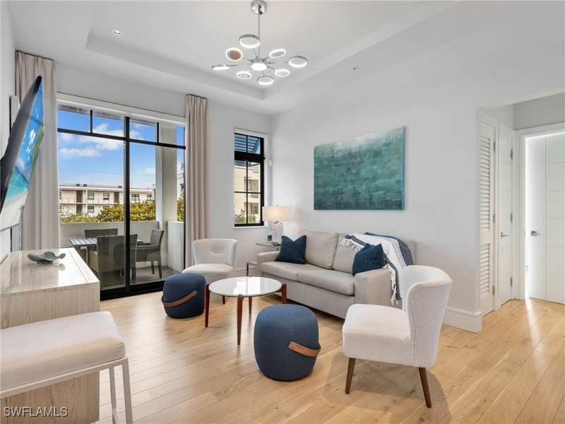 2 bedroom Condominium at 101 8th St S 201, Soce Flats, Naples — photo 1