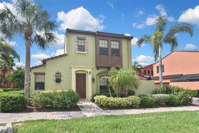 2 bedroom Townhouse at 8856 Oliveria St 9604, Paseo, Fort Myers — photo 1