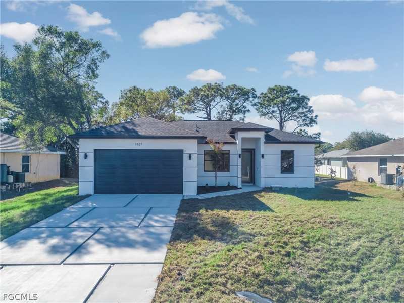 3 bedroom SingleFamilyResidence at 1827 Tomaso Ave, Greenbriar, Lehigh Acres — photo 1