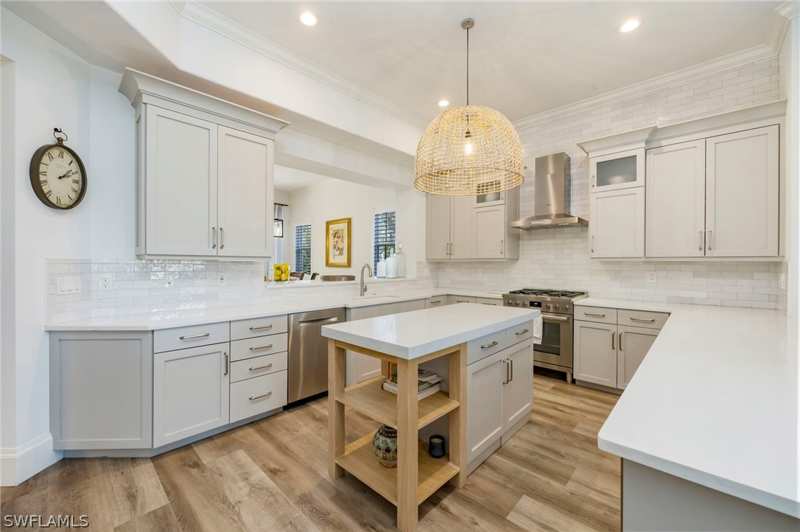 3 bedroom Condominium at 2870 Castillo Ct 103, Castillo At Tiburon, Naples — photo 1