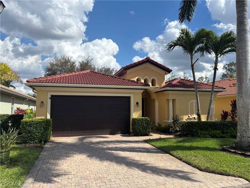 3 bedroom SingleFamilyResidence at 11491 Axis Deer Ln, Casa Del Lago, Fort Myers — photo 1