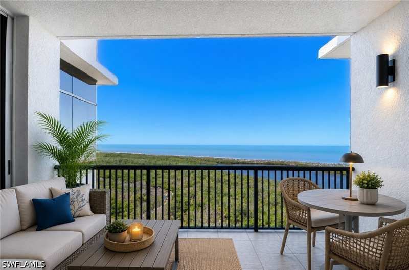 3 bedroom Condominium at 6825 Grenadier Blvd Ph1, St Pierre, Naples — photo 1