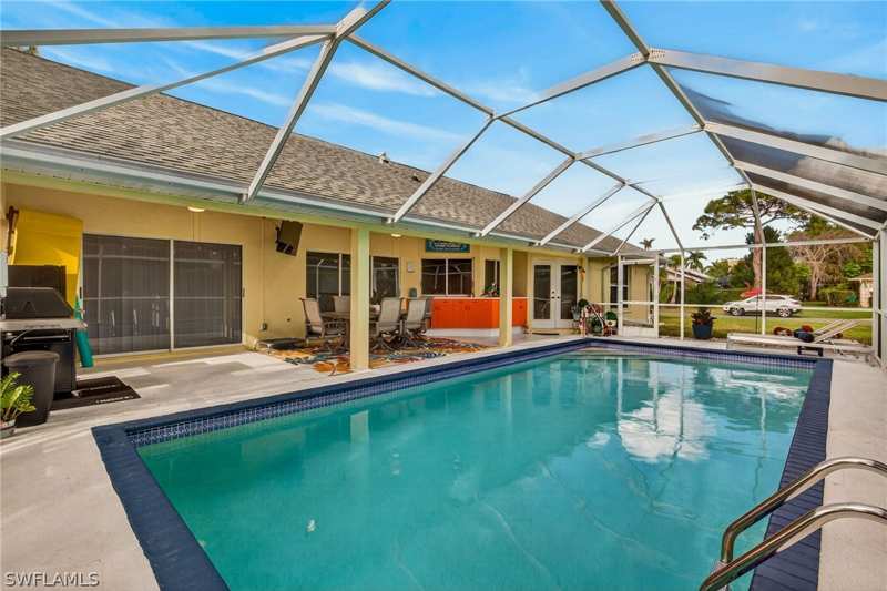 3 bedroom SingleFamilyResidence at 390 Saint Andrews Blvd, St Andrews At Lely Golf Estates, Naples — photo 1