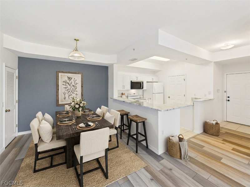 2 bedroom Condominium at 9015 Colby Dr 2012, Enclave, Fort Myers — photo 1