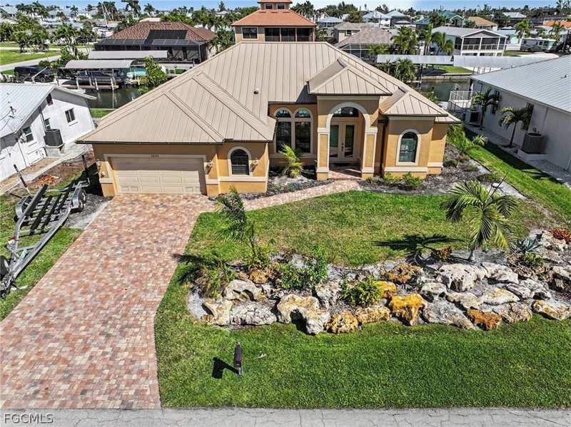 3 bedroom SingleFamilyResidence at 3656 Emerald Ave, Bayview Acres, St James City — photo 1