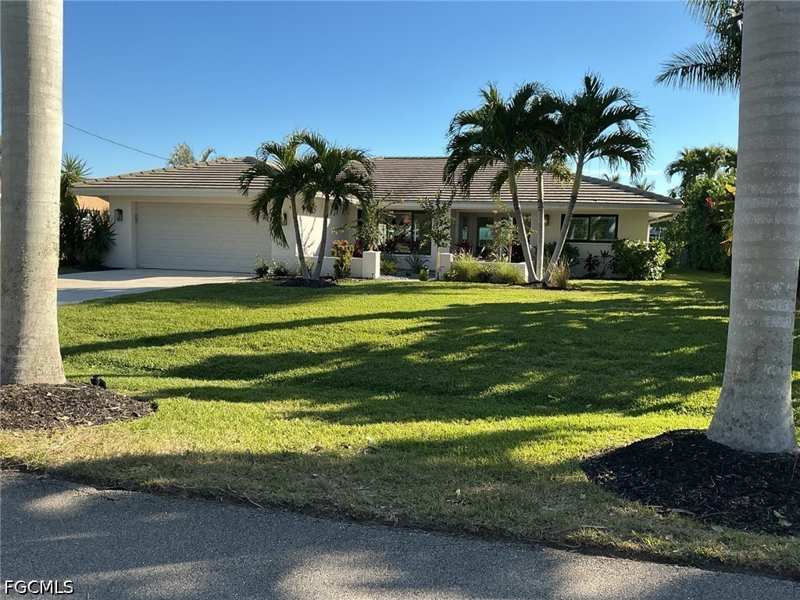 3 bedroom SingleFamilyResidence at 132 El Dorado Pkwy W, Cape Coral, Cape Coral — photo 1