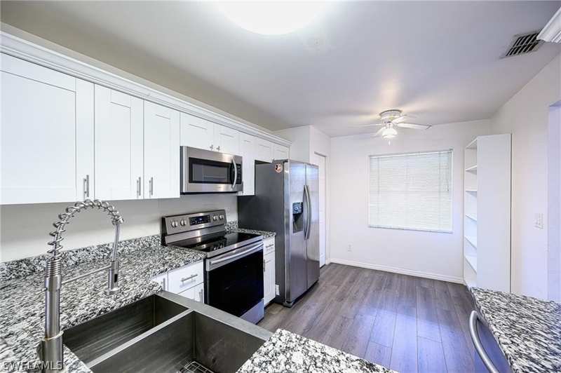 2 bedroom Condominium at 1476 Churchill Cir J-202, Canterbury Village, Naples — photo 1