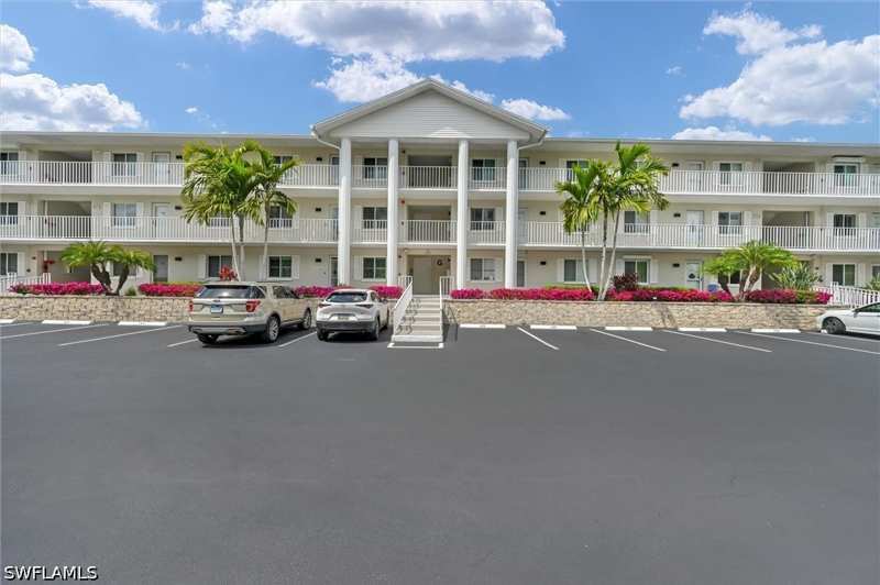 2 bedroom Condominium at 3032 Sandpiper Bay Cir G205, Naples Sandpiper Bay Club, Naples — photo 1