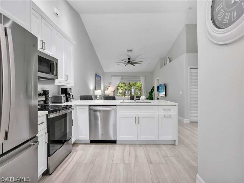 2 bedroom Townhouse at 3505 Avion Woods Ct 902, Avion Woods, Naples — photo 1