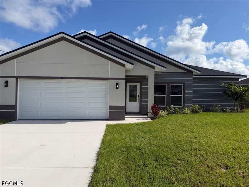 4 bedroom SingleFamilyResidence at 484 Westdale Ave, Lehigh Acres, Lehigh Acres — photo 1