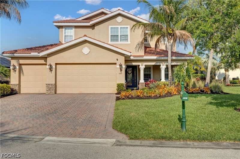5 bedroom SingleFamilyResidence at 3061 Scarlet Oak Pl, Moody River Estates, North Fort Myers — photo 1