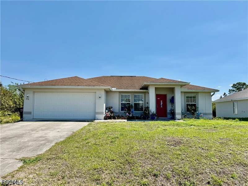 3 bedroom SingleFamilyResidence at 1916 Loyola Ave, Lehigh Acres, Lehigh Acres — photo 1