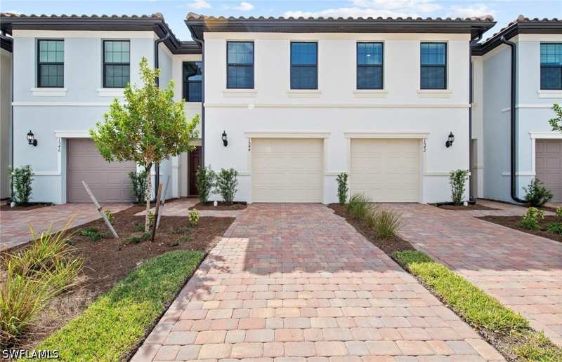 3 bedroom Townhouse at 1568 Lake Jessup Cir, Sawgrass At Coral Lakes, Cape Coral — photo 1