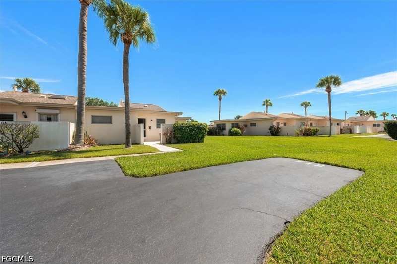 2 bedroom Condominium at 712 Joel Blvd, Beach Club Colony Condo, Lehigh Acres — photo 1