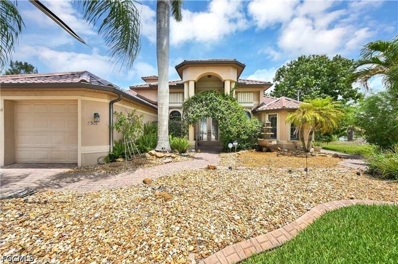 3 bedroom SingleFamilyResidence at 4301 NW 33rd St, Cape Coral, Cape Coral — photo 1