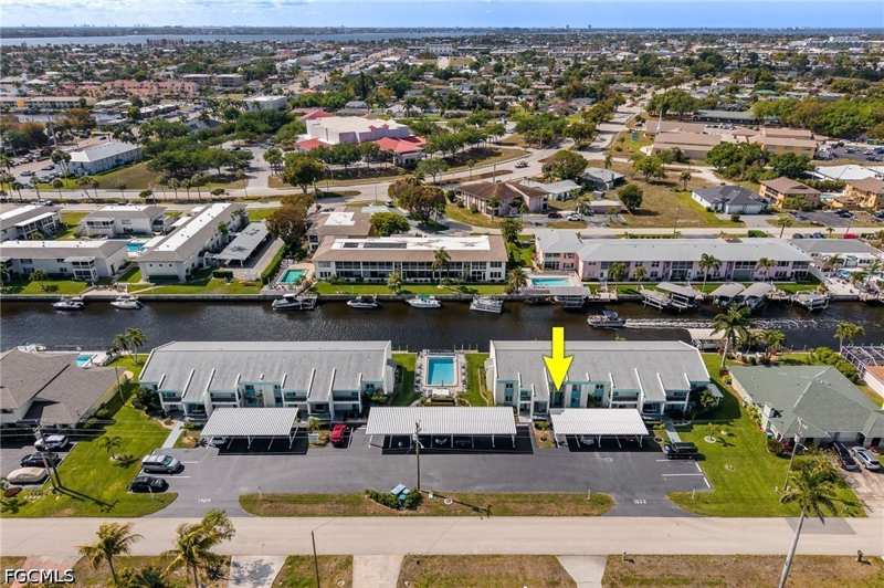 2 bedroom Townhouse at 1322 SE 40th St 2, Harbour Castle Condo, Cape Coral — photo 1
