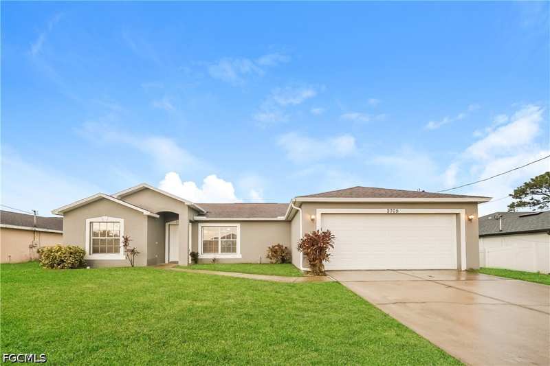 3 bedroom SingleFamilyResidence at 2705 Villa Ave S, Lehigh Acres, Lehigh Acres — photo 1