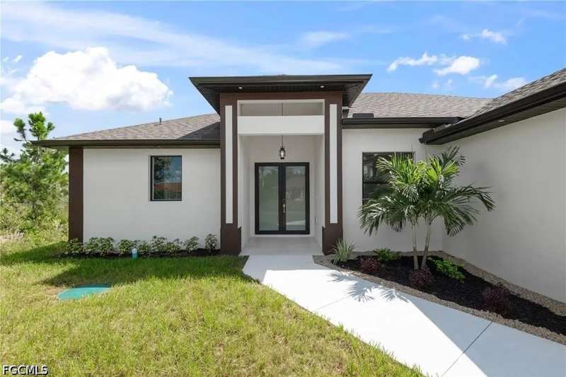 4 bedroom SingleFamilyResidence at 218 Irving Ave, Lehigh Acres, Lehigh Acres — photo 1