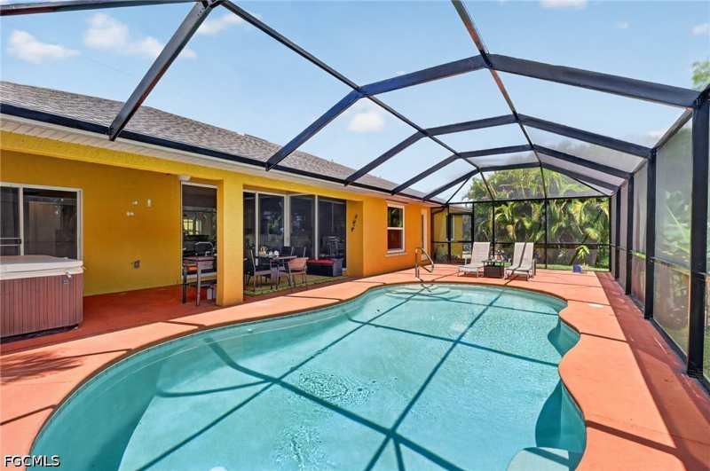 3 bedroom SingleFamilyResidence at 3809 Agualinda Blvd, Cape Coral, Cape Coral — photo 1