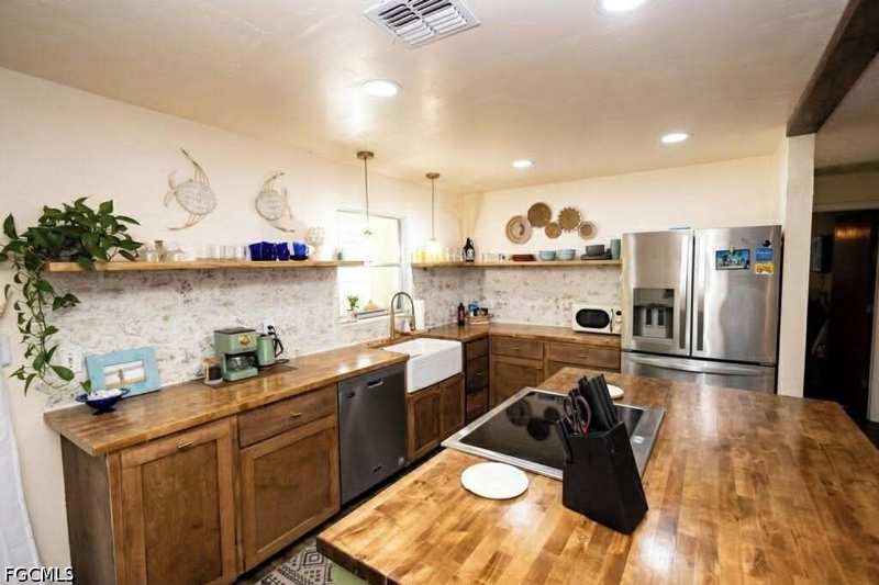 3 bedroom SingleFamilyResidence at 1641 Mansville Ter, Waterway Estates, North Fort Myers — photo 1
