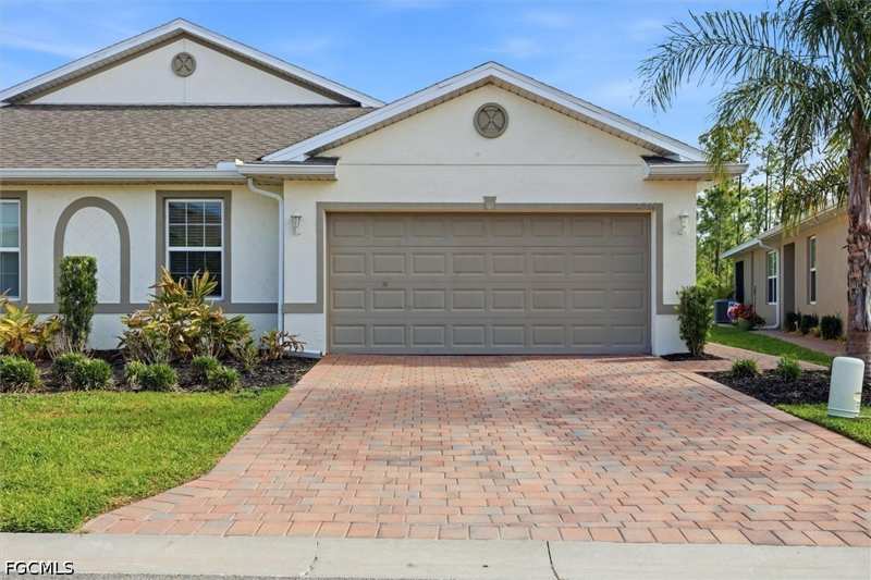 2 bedroom Attached at 20579 Plumwood Loop, Magnolia Landing, North Fort Myers — photo 1