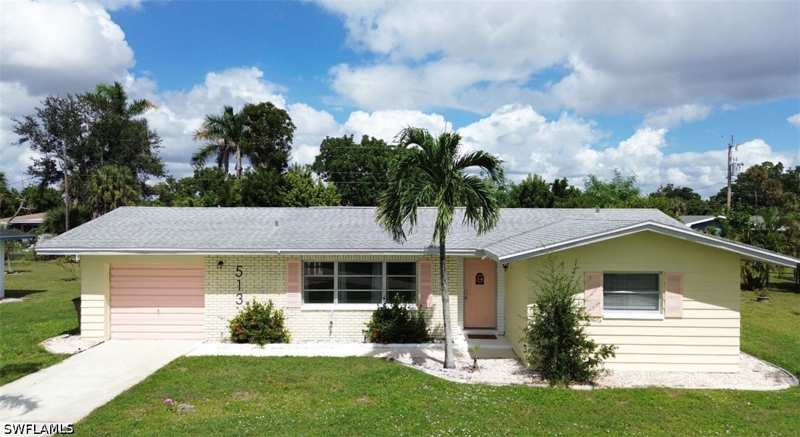 3 bedroom SingleFamilyResidence at 513 Monterey Ave, Yacht Club, Cape Coral — photo 1