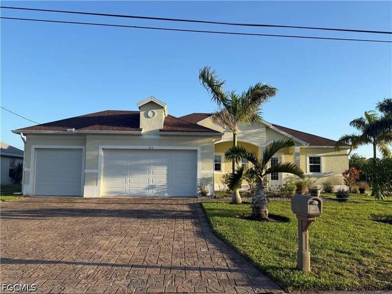 3 bedroom SingleFamilyResidence at 618 SW 31st Ter, Cape Coral, Cape Coral — photo 1