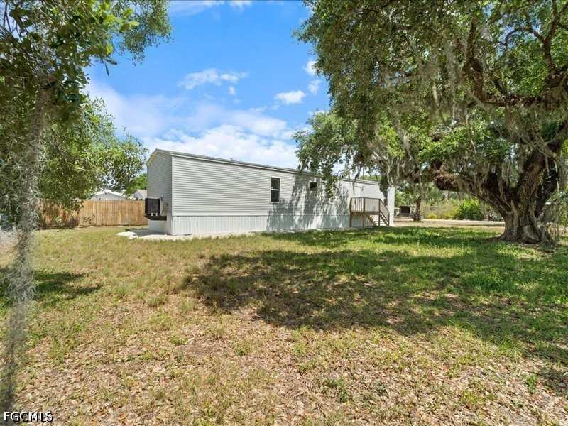 3 bedroom ManufacturedHome at 1038 Canopy Ln, Ortona, Moore Haven — photo 1