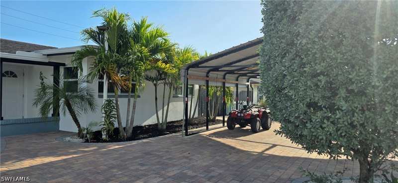 3 bedroom SingleFamilyResidence at 4148 23rd Pl SW, Golden Gate City, Naples — photo 1