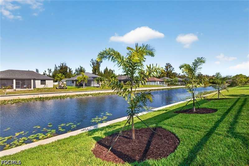 4 bedroom SingleFamilyResidence at 1030 SW 15th Ave, Cape Coral, Cape Coral — photo 1