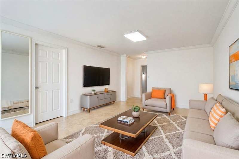 4 bedroom SingleFamilyResidence at 1221 19th St SW, Golden Gate Estates, Naples — photo 1